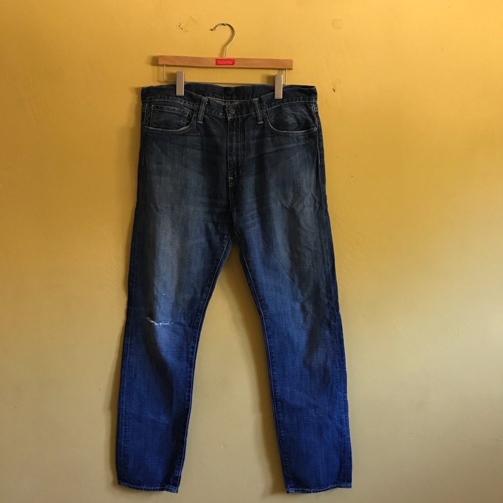 Levi jeans